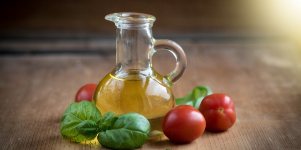 Olio raffinato: attenzione alle etichette ingannevoli!